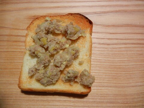 栗のメープルバターパン
